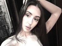 hot cam girl fingering shaved pussy LisaFoxie