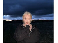 shaved pussy webcam LitaBloom