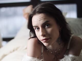 cam whore LiviaSomberland