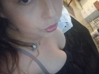 live sex webcam LolaLoced