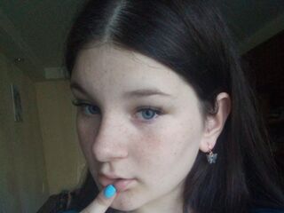 camgirl fingering wet pussy LoraleeAlfieri