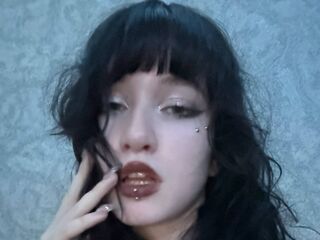 naughty video chat LouisePerrish