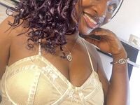 adult videochat room LunaSilhouette