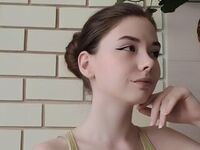 naked camgirl picture LynneFrere