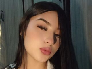 sexcam online MadelynFabbro