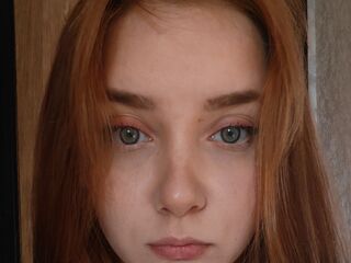 cam girl masturbating MandiWaxler