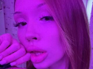 camgirl playing with sex toy MargueriteBoblak