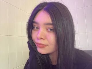 streaming live webcam MaryWellison
