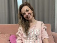 naked cam girl masturbating with dildo MaryanaWinsor