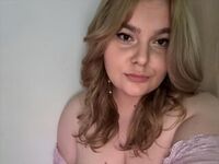 cam girl live webcam video MeganDarcy