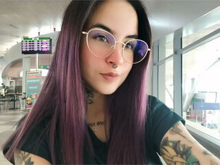 hot cam girl fingering shaved pussy MeganSmears