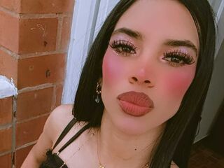 camwhore masturbating with sextoy MeliMoon