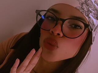 cam girl masturbating MeliWain