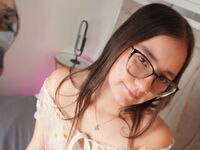 sexy webcam girl MiaHilfiger