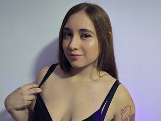 nude camgirl pic MiahCouper