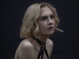 free nude web cam MilaVeyra