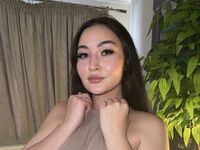 fingering webcamgirl MilaYumi