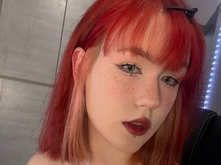 cam girl playing with vibrator MiraGinger