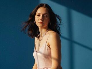 naked cam chat MolliePoydras