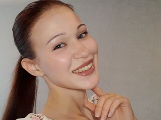 hot naked cam girl MyriamBlasengame