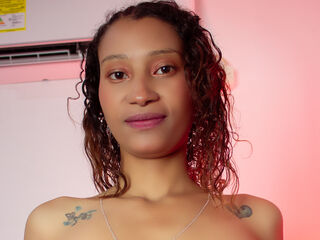 camslut fingering wet pussy NatialiRousse