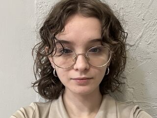 spy webcam NicoleAvis