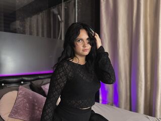 girl showing tits NovaBlade