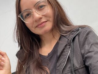 fingering camgirl video NyssaraLasso