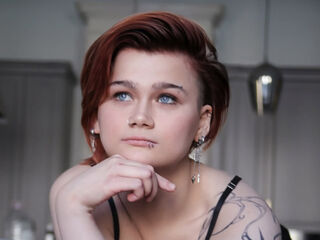 naked girl with webcam masturbating PeachAveline