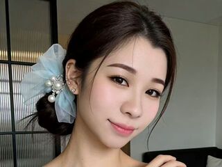 cyber sex chat room QinWeiwei