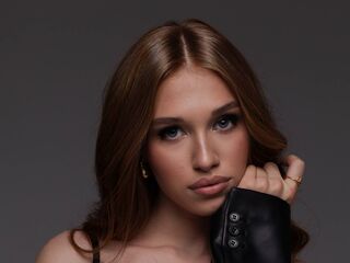 nude webcamgirl picture RanaeEtherington