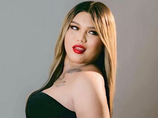 naughty cam girl fingering pussy RheyaTyne