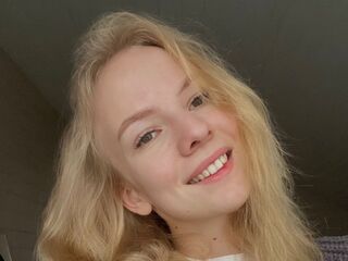 camwhore picture RonaFichtner