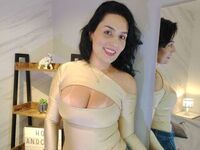 camwhore masturbating with vibrator RoseVergara