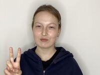 cam girl masturbating with vibrator RosendaGaro