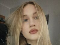 cam whore livesex SadieTandon