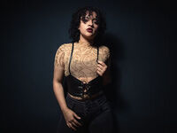 naked cam girl fingering pussy SammyRox