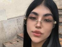 cam girl chat room SaraHearth