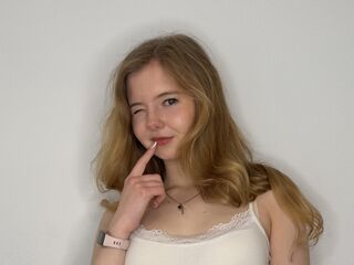 adult webcam chatroom SheridanHourani