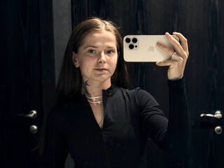 girl chat room SilvaNayee