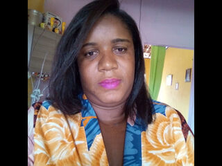 naughty camwhore StefanyBela