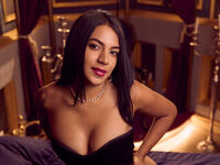 cam girl playing with dildo SusanaGlace