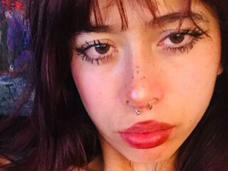 webcam girl SuzzyGarban