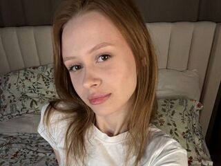 sexy live cam girl TaraGnagey