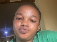 camgirl masturbating with sextoy TemiFierce