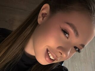 bedroom live cam TessaSun