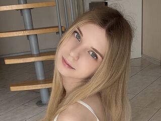 camgirl webcam photo ThoraBeskom