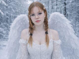 naked girl with webcam masturbating with vibrator TinaCandle