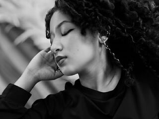 naked cam girl masturbating TrixieBarbie