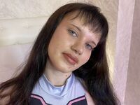 masturbating camgirl TurboWinsor
